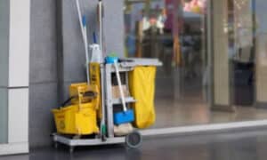Strumenti ed attrezzature per la disinfezione